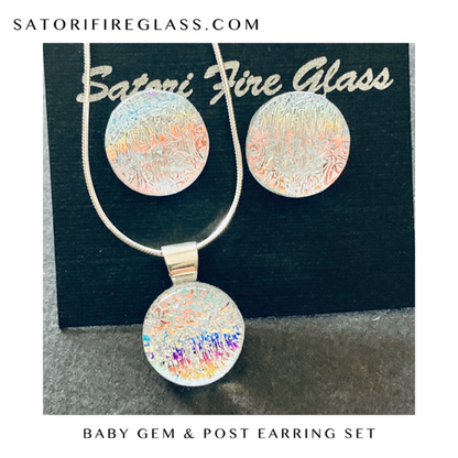 Satori Baby Gem & Post Set
