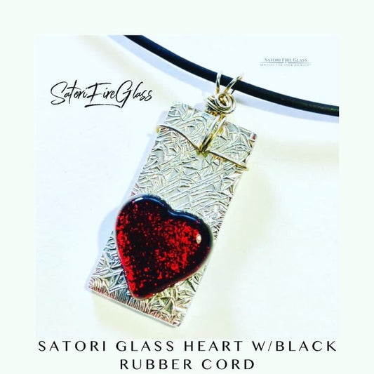 Satori Glass Heart w/Black Rubber Cord