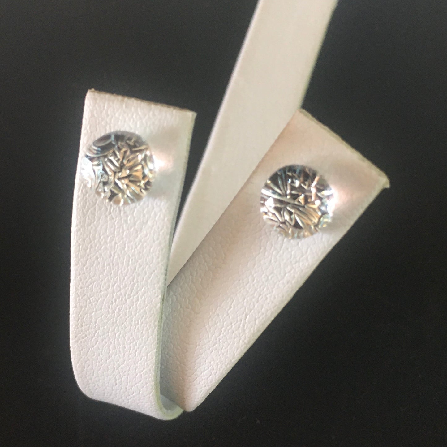 Satori 1/4" Post Earrings