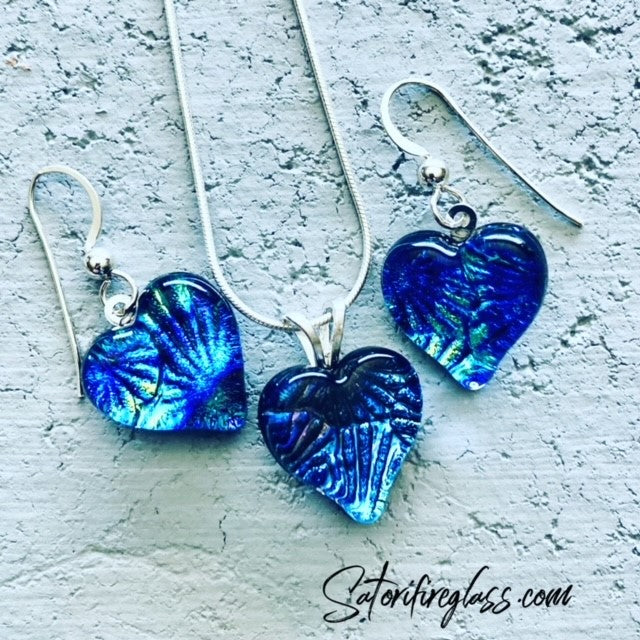 Satori Small Heart & Earrings Set